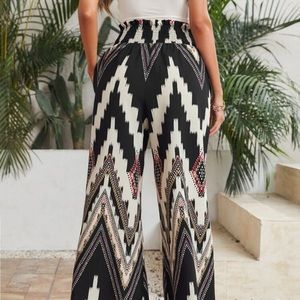 Plazzo pants size large never worn